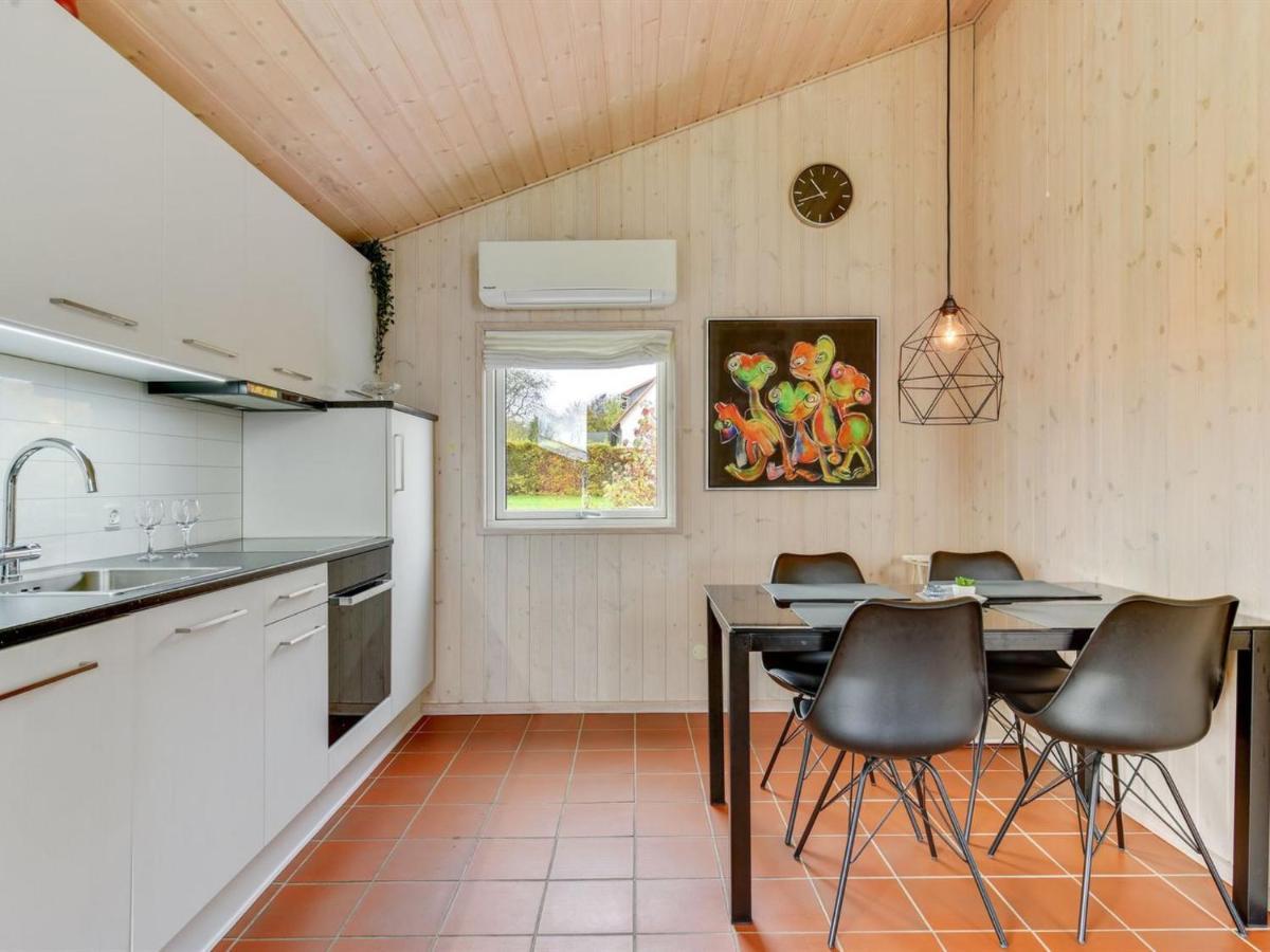 Holiday Home Helga - 100M From The Sea In Se Jutland By Interhome Mommark Exterior photo